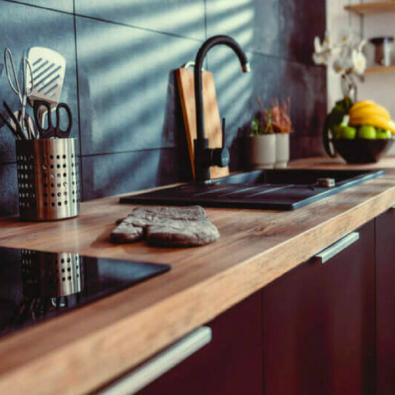 Modern Black Kitchen